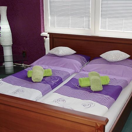 Hostel Humpolec Eksteriør bilde