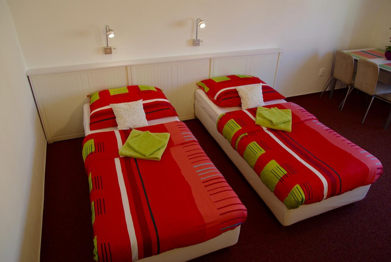 Hostel Humpolec Eksteriør bilde