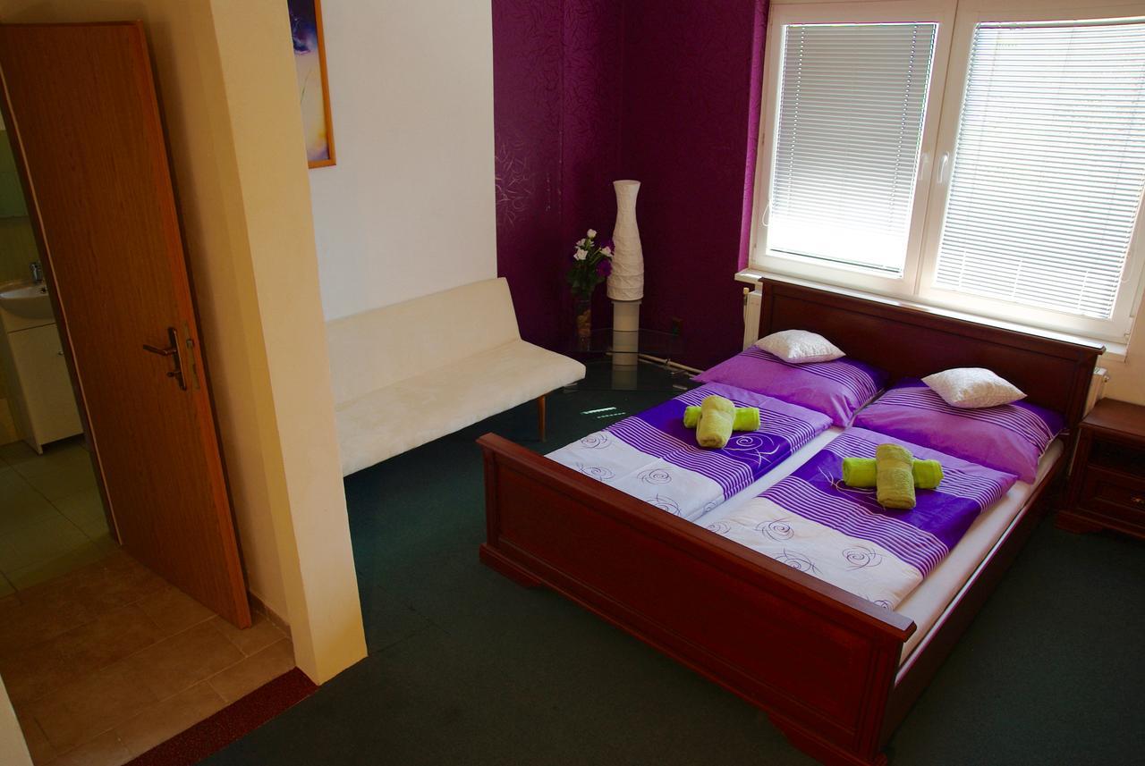 Hostel Humpolec Eksteriør bilde